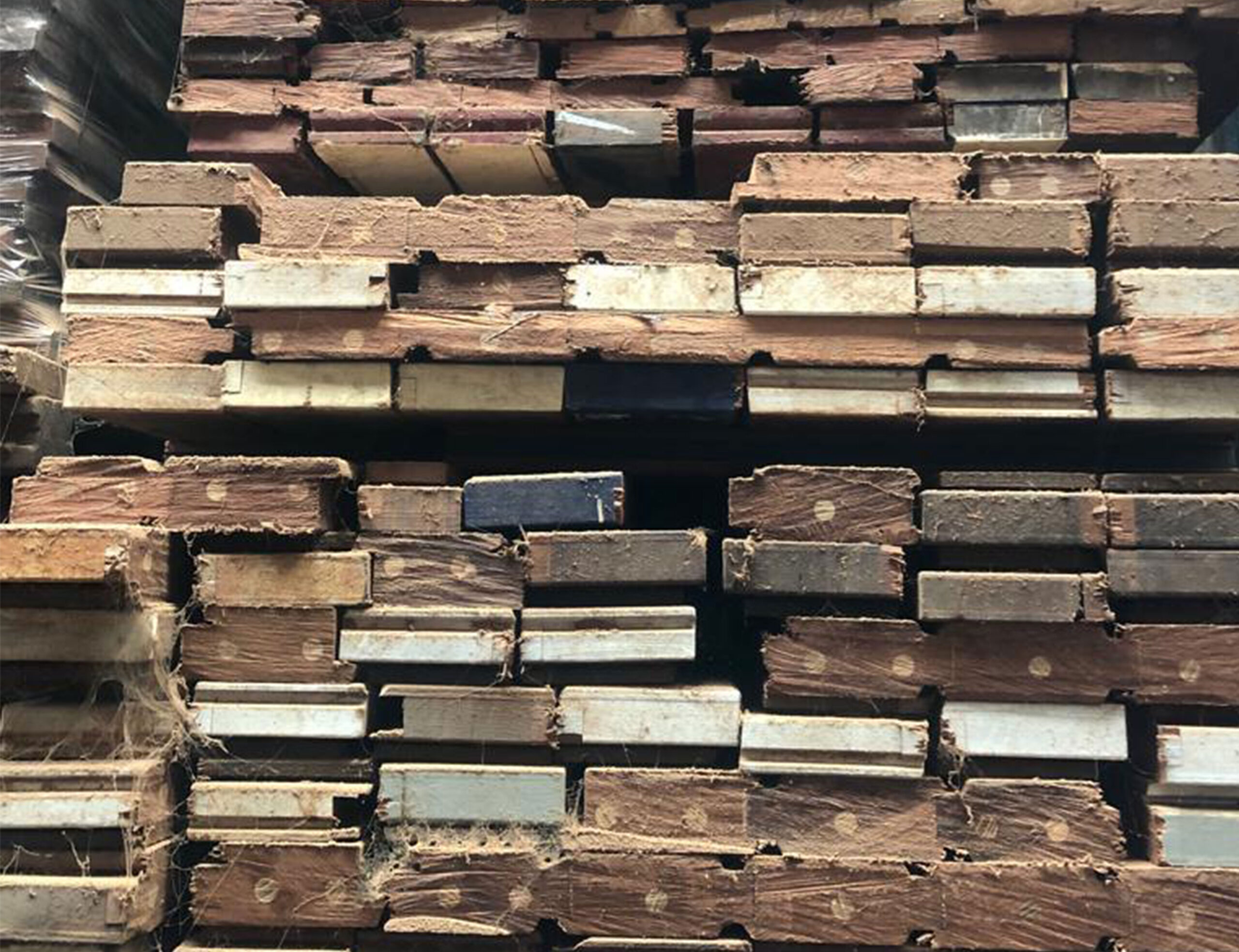 circulariteit-verwerking-oude-deuren-indonesie